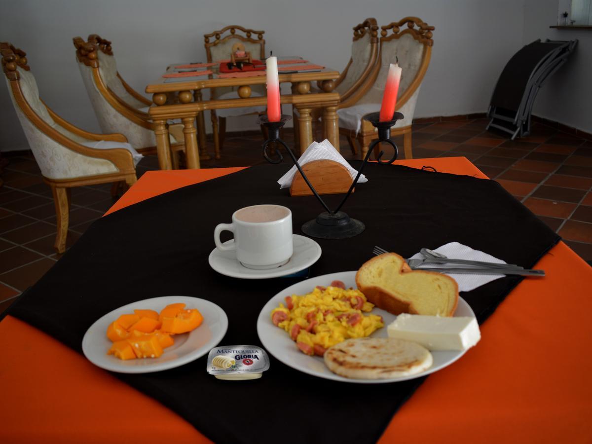 Hotel Campestre La Toscana Вилавиченцио Екстериор снимка